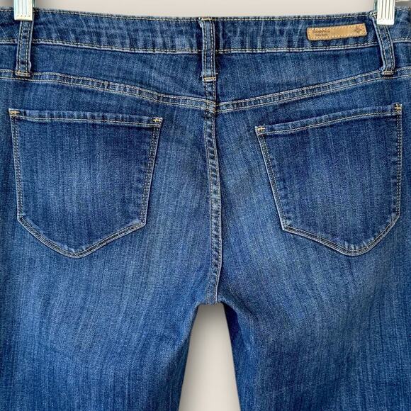 Simply Vera Wang Bootcut Stretch Mid Rise Blue Wash Jeans Size 10 Cutoff Hem - Picture 7 of 12